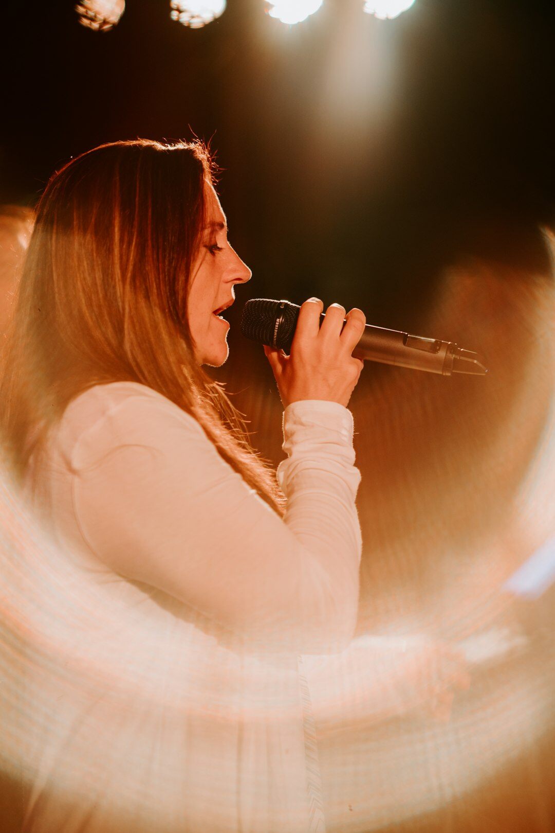 tango singer on stage